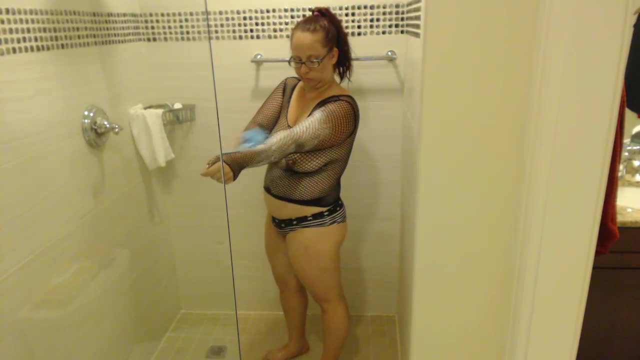 Dressed Shower - December 08, 2016