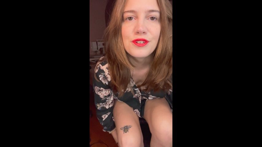 asshole & lip sniff - December 05, 2022