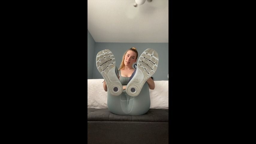 POV - Making You Sniff My Stinky Runners
