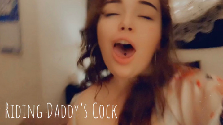 Riding Daddys Cock