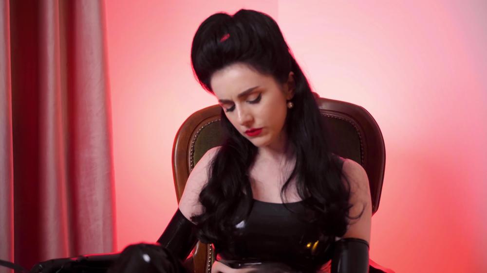 The Inept Slave Learns To Serve