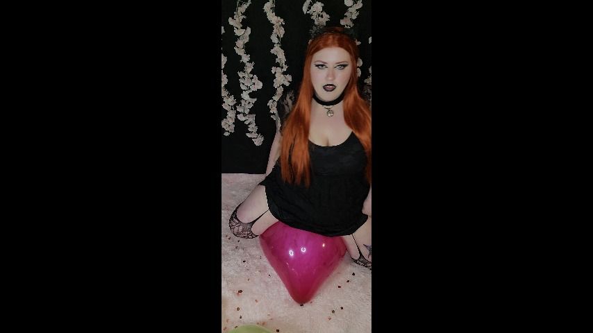 Goth Ginger BBW Blows & S2Ps 24" loon - March 07, 2022