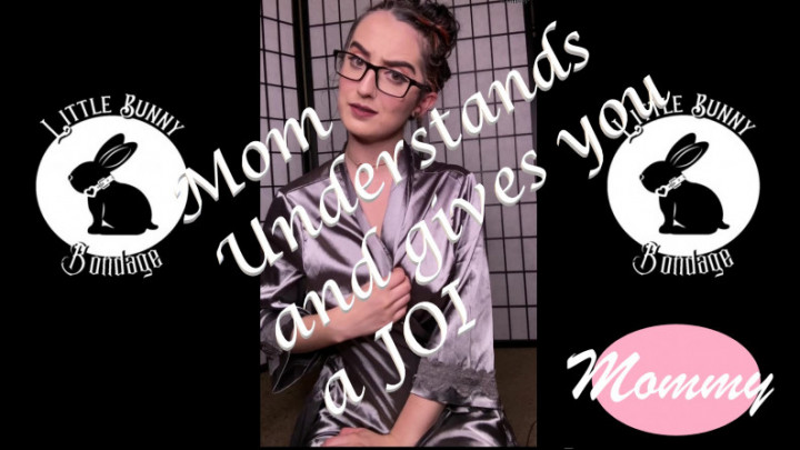Mom JOI and Cums with You - Dec 3, 2021