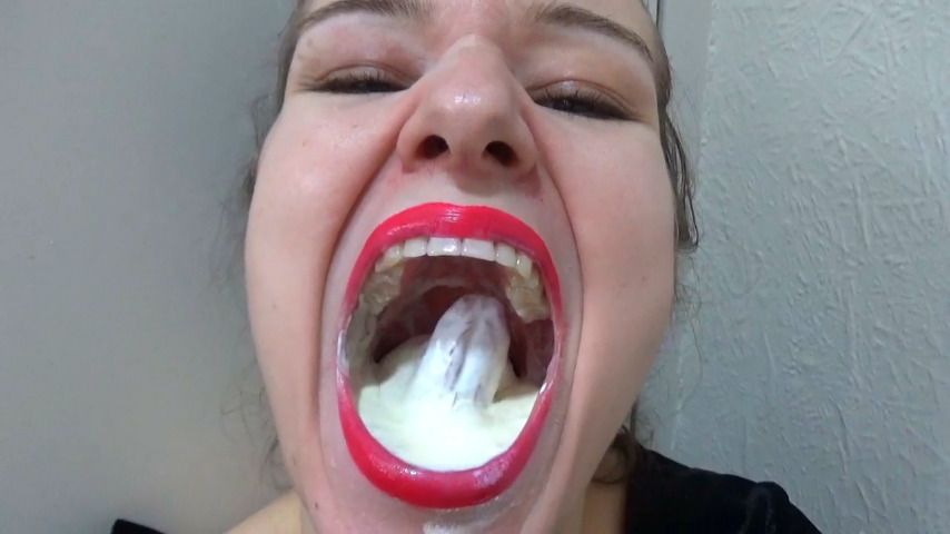 CREAMY CREAM MOUTH