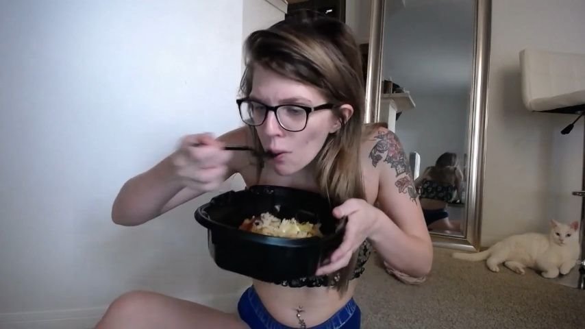 Meganholly00 Eat Breakfast With Me Sfw