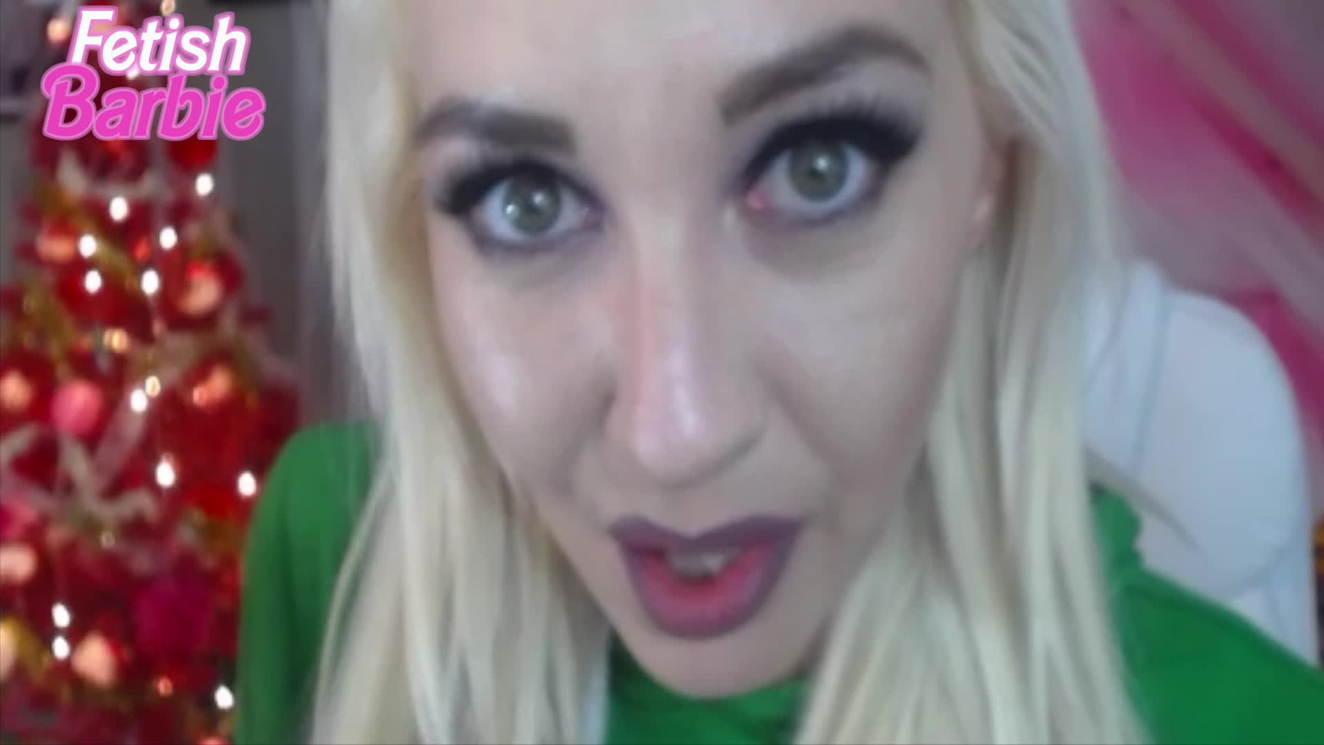Her eyes mesmerize
