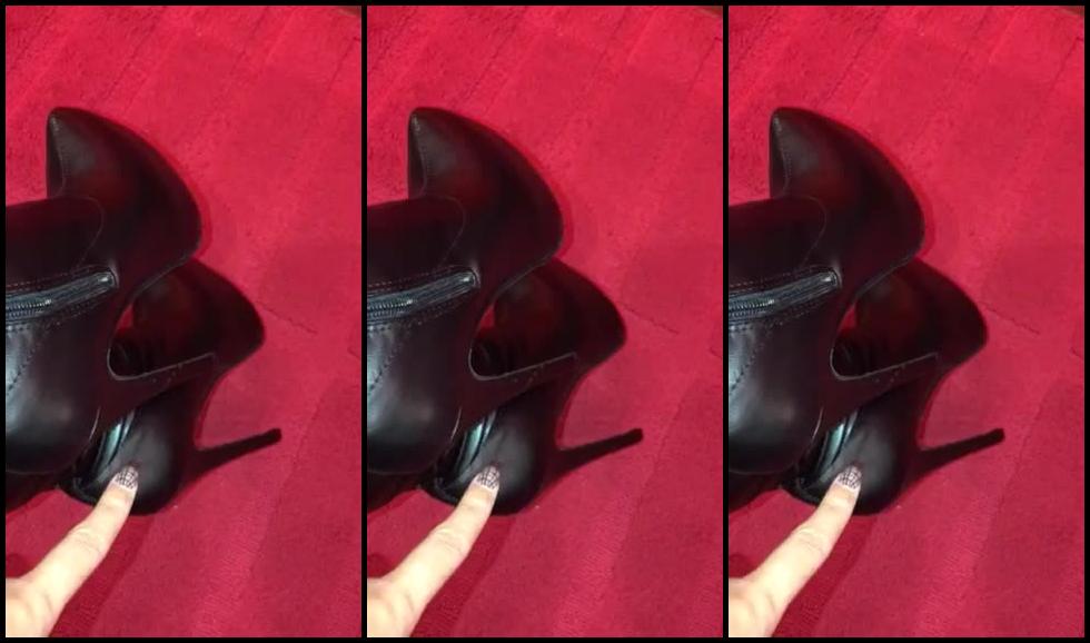 Crawl following my boots - December 05, 2017