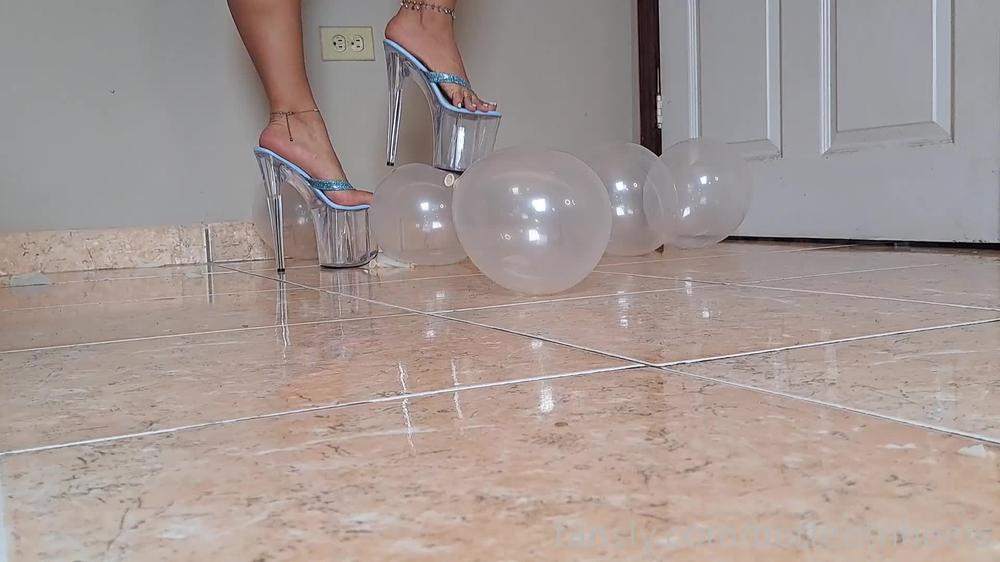 hotfeetnheels 2023-08-06 at 00-01 Fansly (hotfeetnheels )