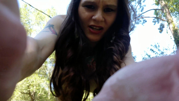 Dominating Outdoor Giantess