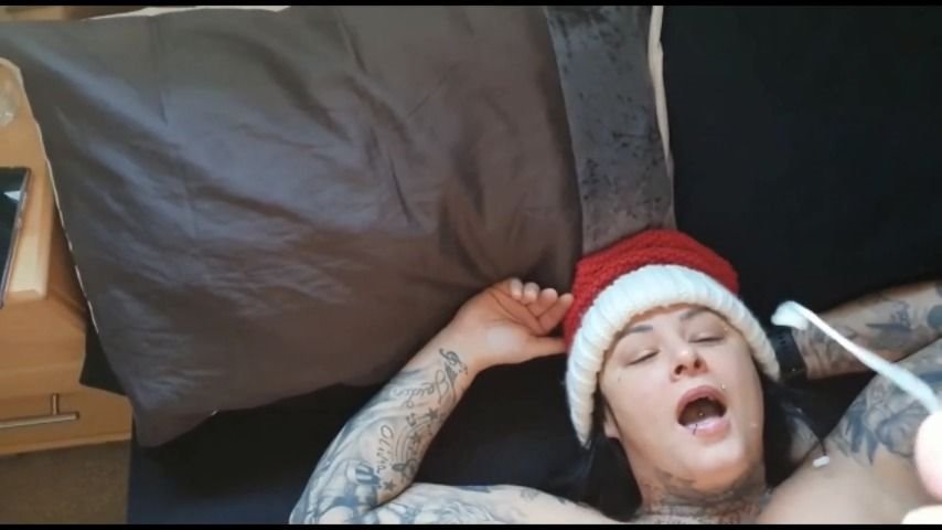 Mattyfacial Xmas Bj