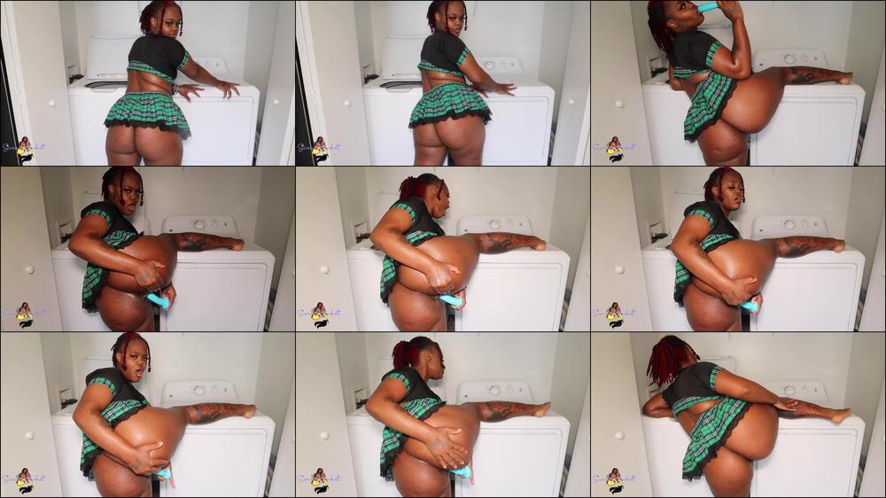 Solo Laundry Masturbation