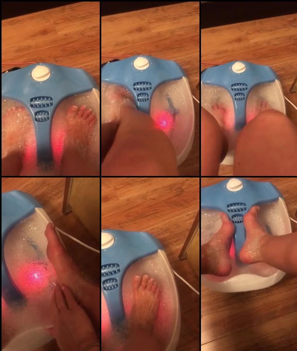 barbiesinsxxx 15 10 2017 4242741 Sexy toes in footspa.mp4