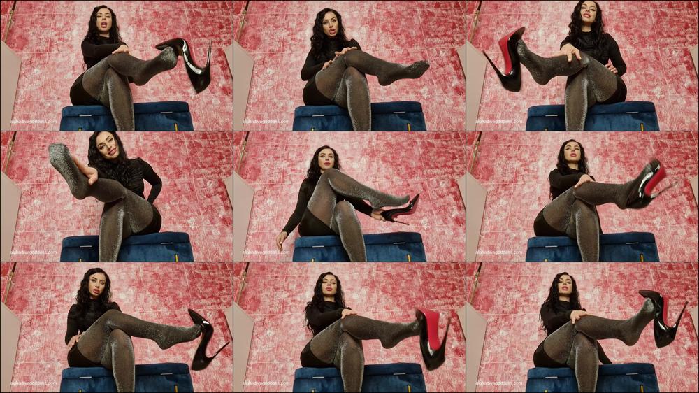 Nylon foot trance - part 2 - June 24, 2023