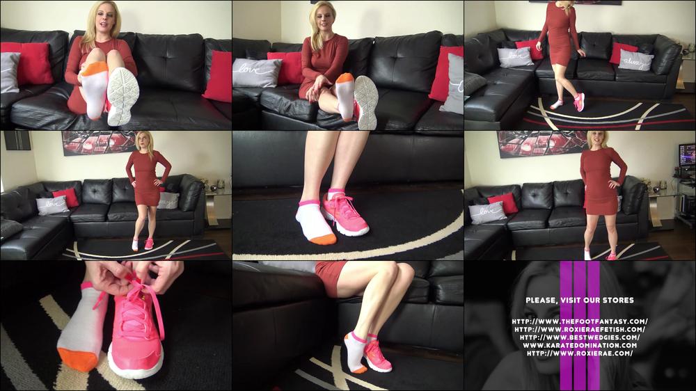 ROXIE RAE'S ONE SHOE VACATION WITH YOU - March 20, 2023