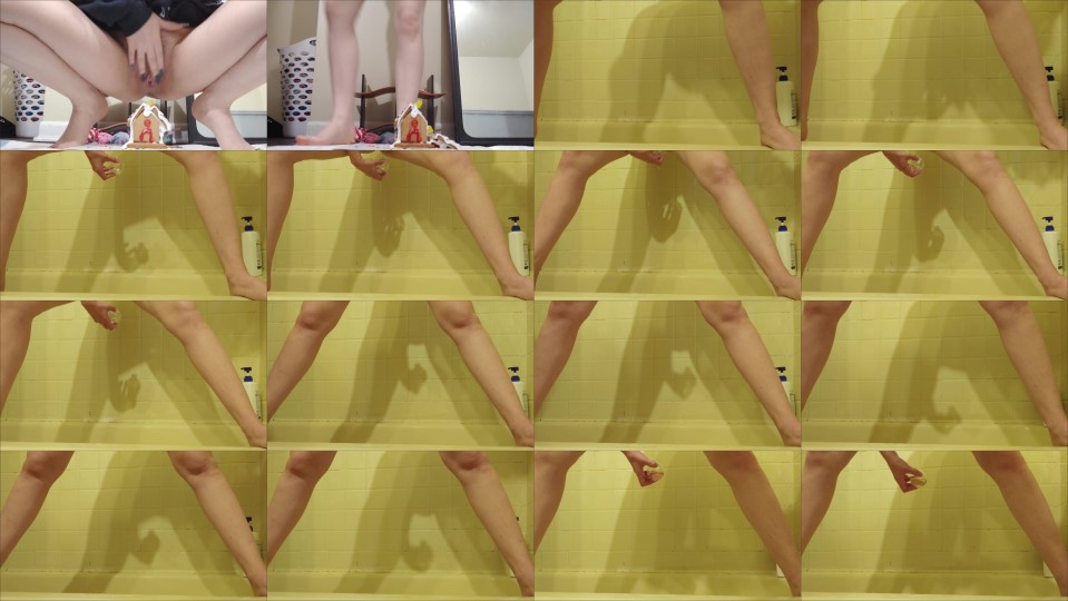 Lilredvelvet Holiday Pee Compilation