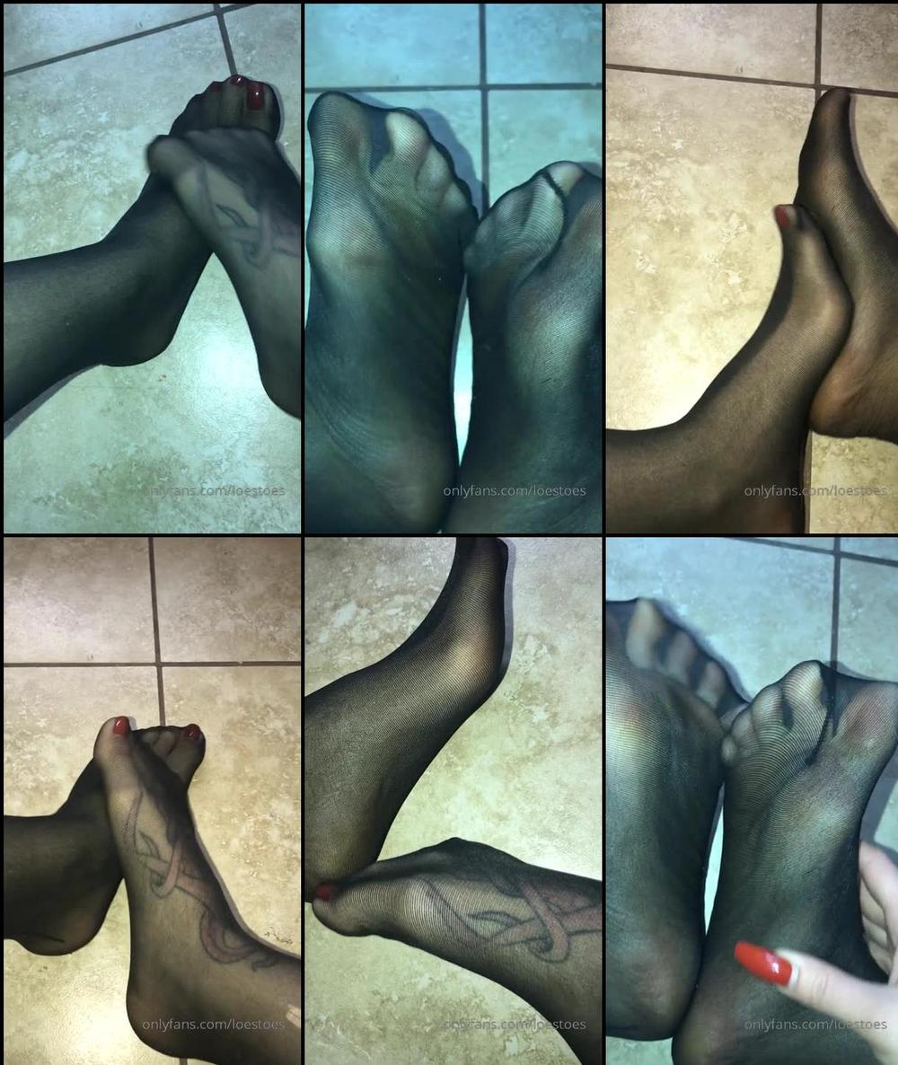 loestoes 05 01 2019 19236357 a minute and a half of up close nylon toes and soles xoxo
