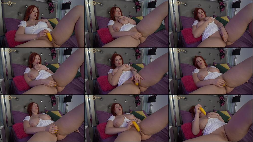 Cumming with my banana vibrator