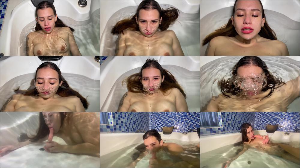 Bubbles Underwater Fun And Blowjob