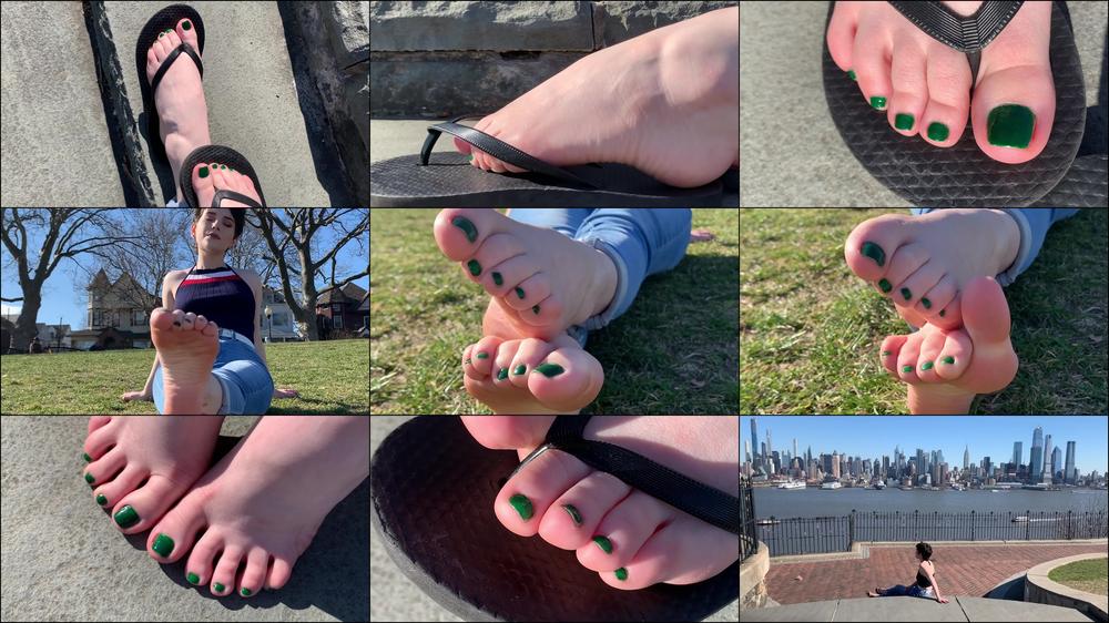 HAYLE'S Adorable SIZE 2's In FLIP FLOPS - May 19, 2020
