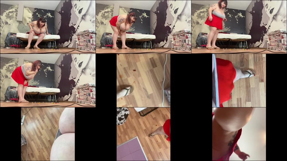 Giantess finds ex-es