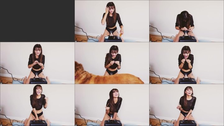 Alexdelaflor Asian Babe Rolls Blunt On Sybian