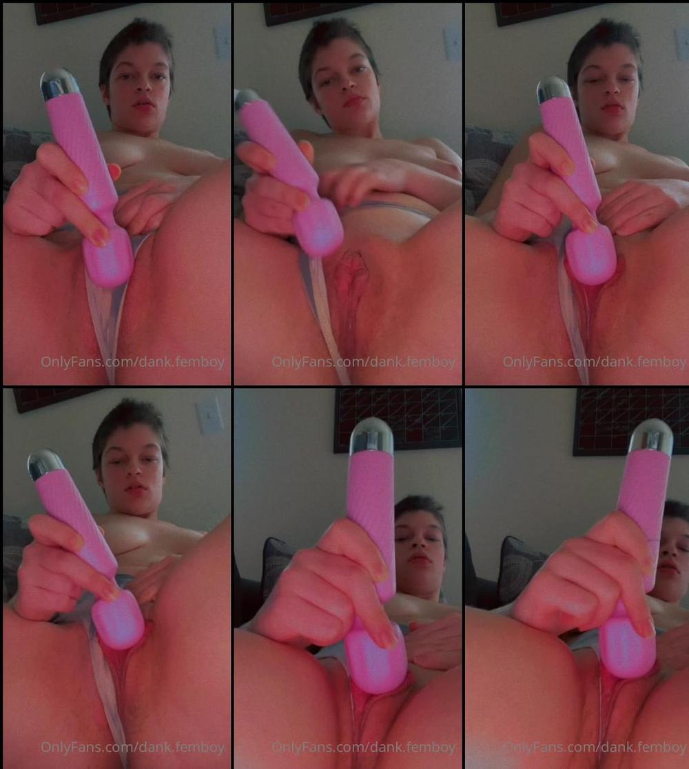 st0ner_slvt 02 02 2022 2347090709 Just some quick fun with the vibrator