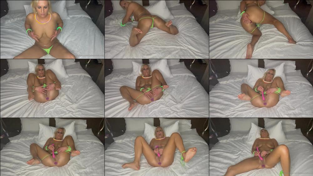 jadexsmithxvip 25 08 2021 2195526831 neon orgasm