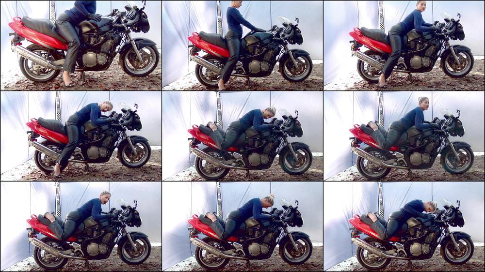 Galas Rev Bike in Leather & Heels 3 hd - Jan 28, 2019