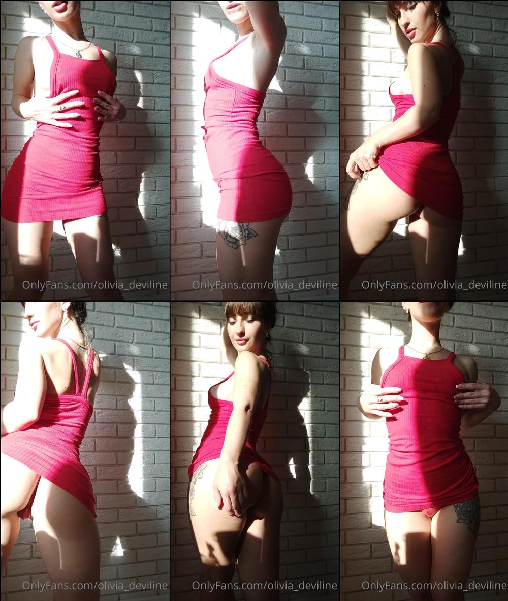 olivia_deviline 05 06 2020 396663256 Play in the shine light