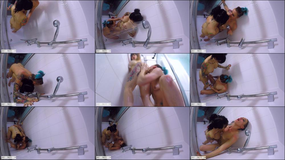 SEXY SHOWER PUSSY EATTING