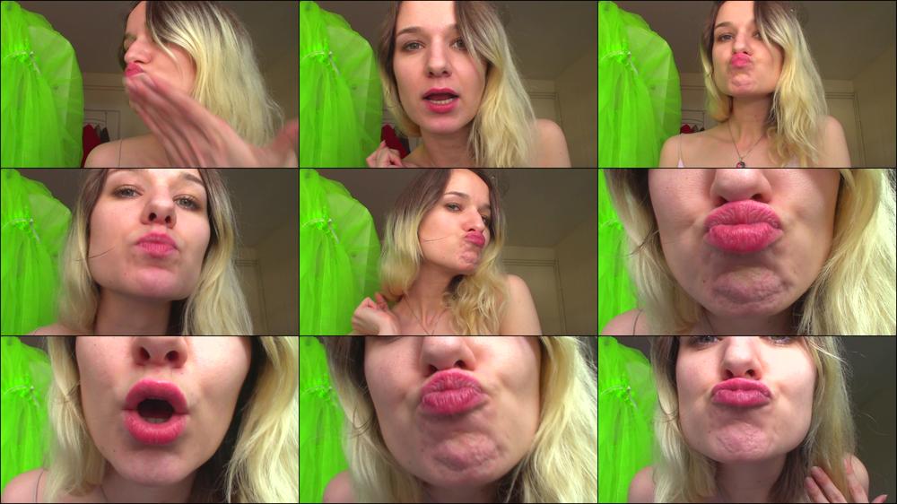 Natural LIP Smelling Kisses