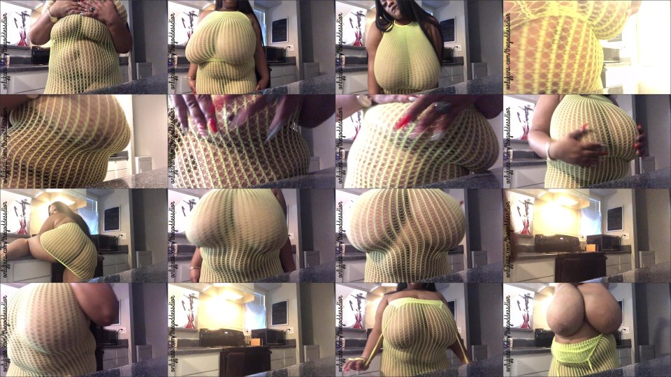 Onlygoddessdior My Nipples Keep Poking Through
