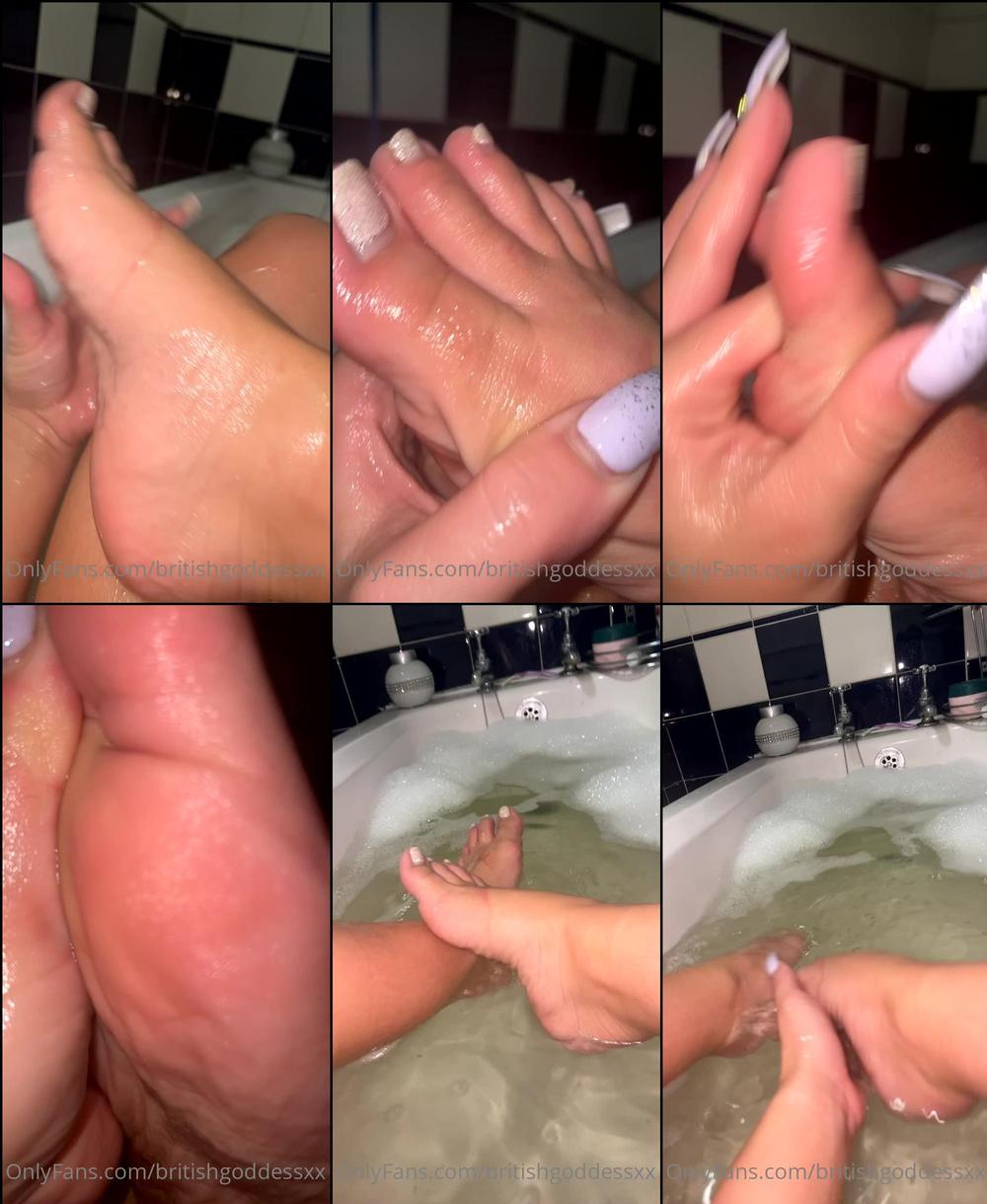 britishgoddessxx 30 03 2022 2409462725 Toe sucking in the tub 