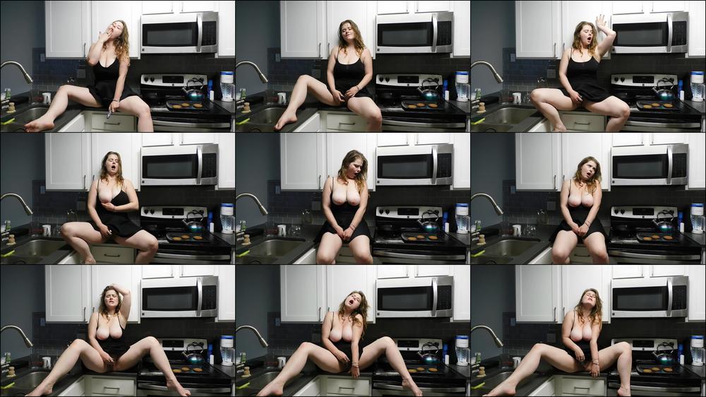 Masturbating in the Kitchen