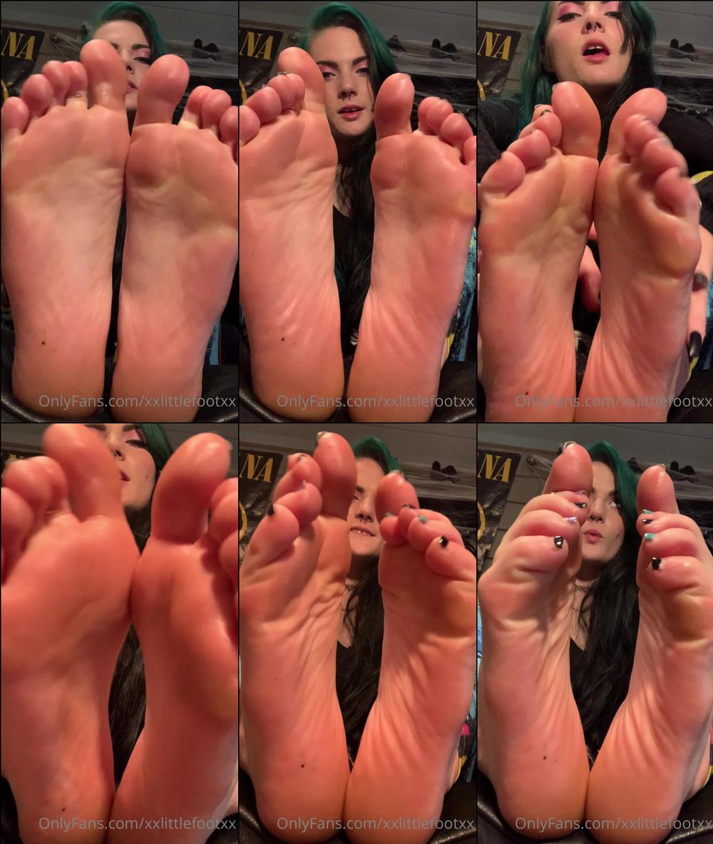 xxlittlefootxx 02 11 2020 1185265229 Takes just one stomp from my massive feet to squash your tiny body