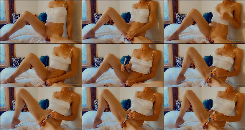 natashableausky 06 07 2021 2154920004 i could not resist my electric toothbrush was right there