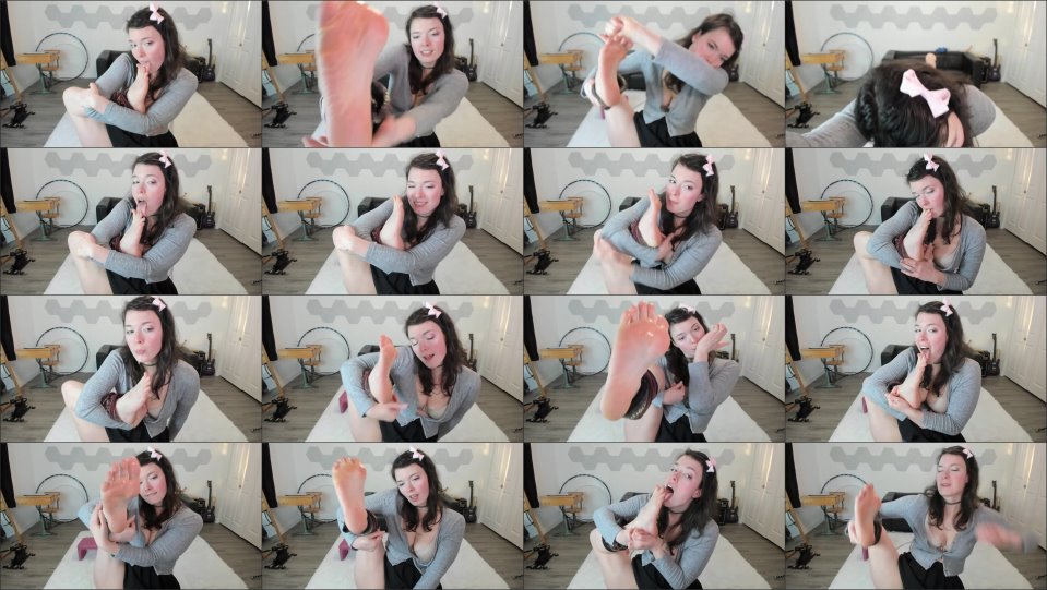 Tigger Rosey Worshipping My Feet