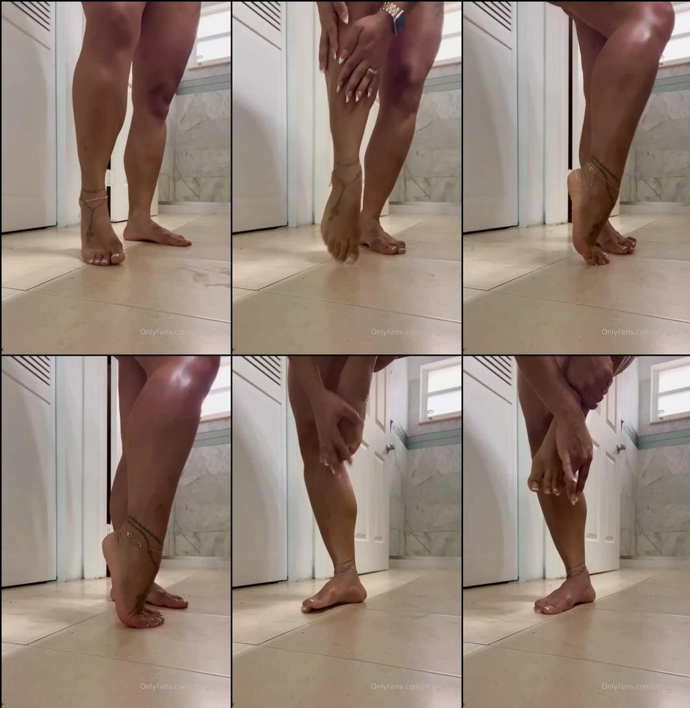 dhrtoes 01 02 2023 2761584353 fresh out the shower with oiled up feet