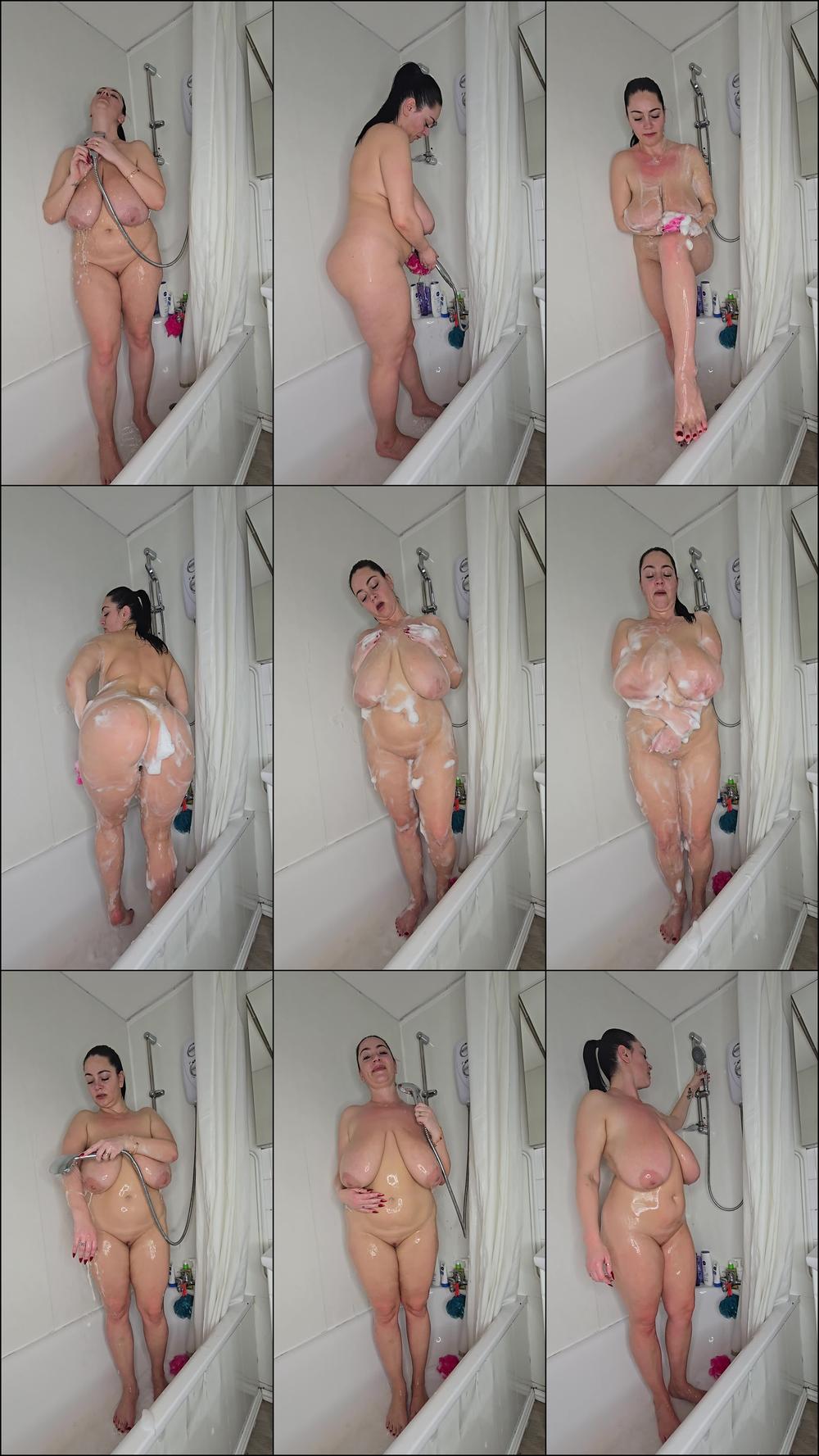 HUGE BOOBS SHOWER