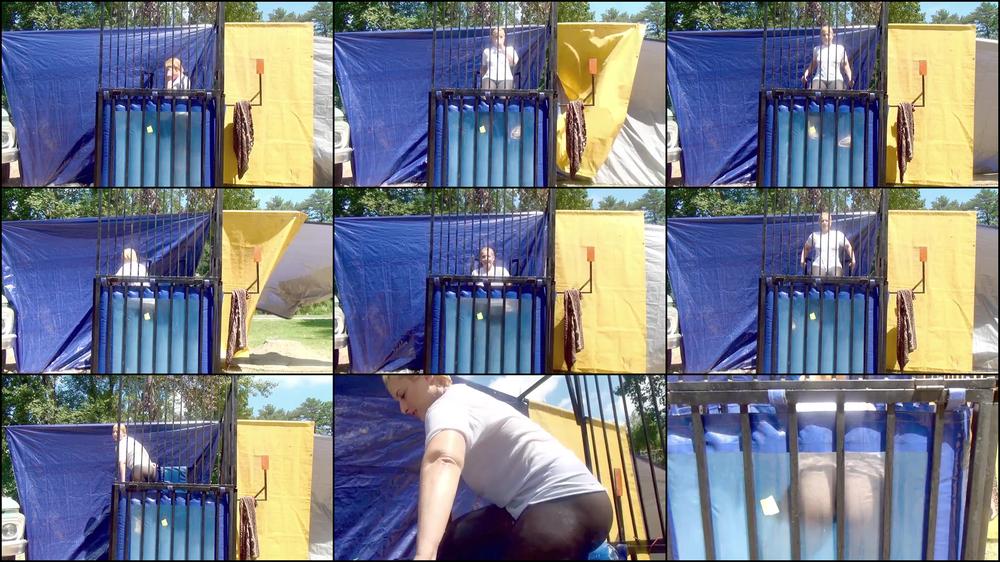 Galas Dunked in Wolford Capri Tights - Apr 24, 2019