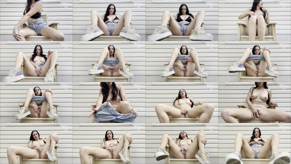 Natalialeo Public Play In Sneakers