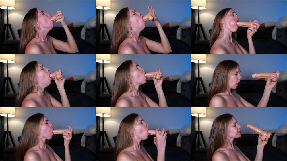 Throat bulge, deepthroat for dildos for the first time