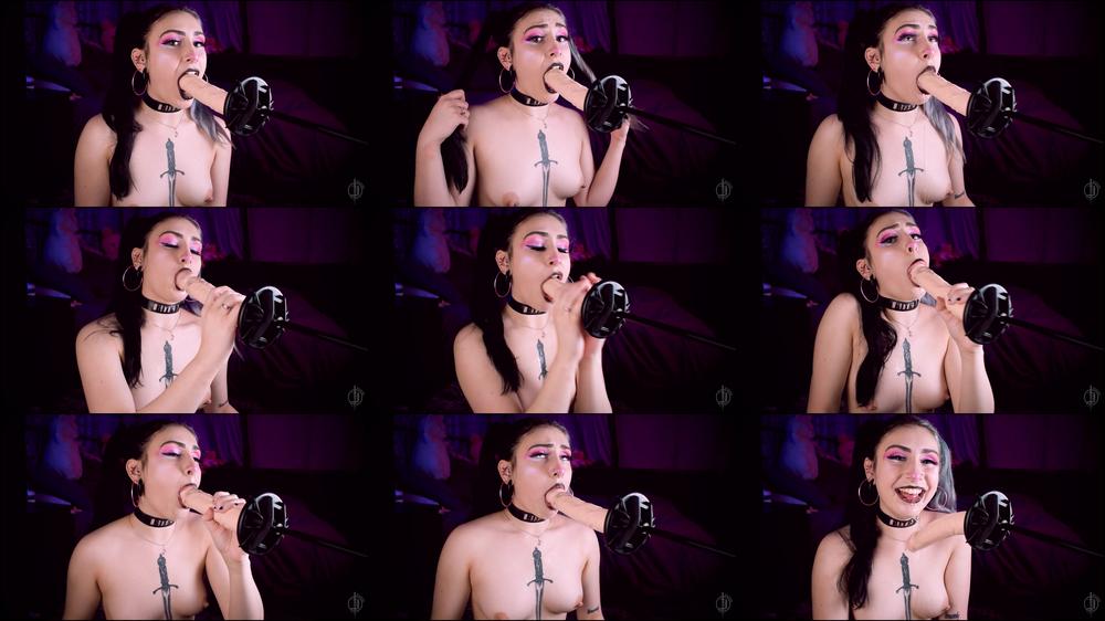 E Girl Sloppy Face Fuck Machine