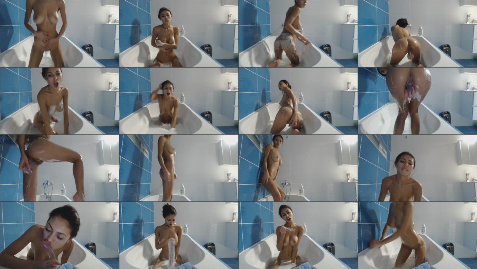 Sweetboobs Naughty Bath Fun