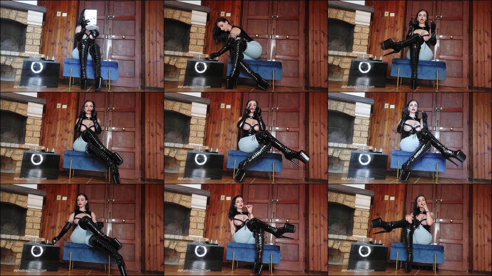 Jeans , Black boots and Tapping - part 1 - July 22, 2023