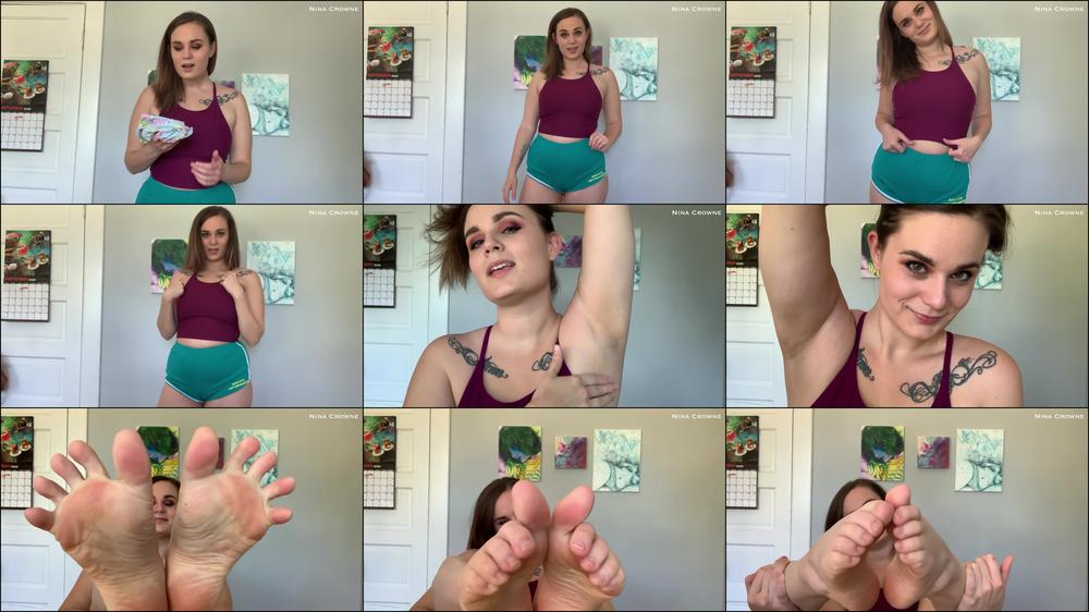 Sweaty P.E. Teacher Gives You a FootJob