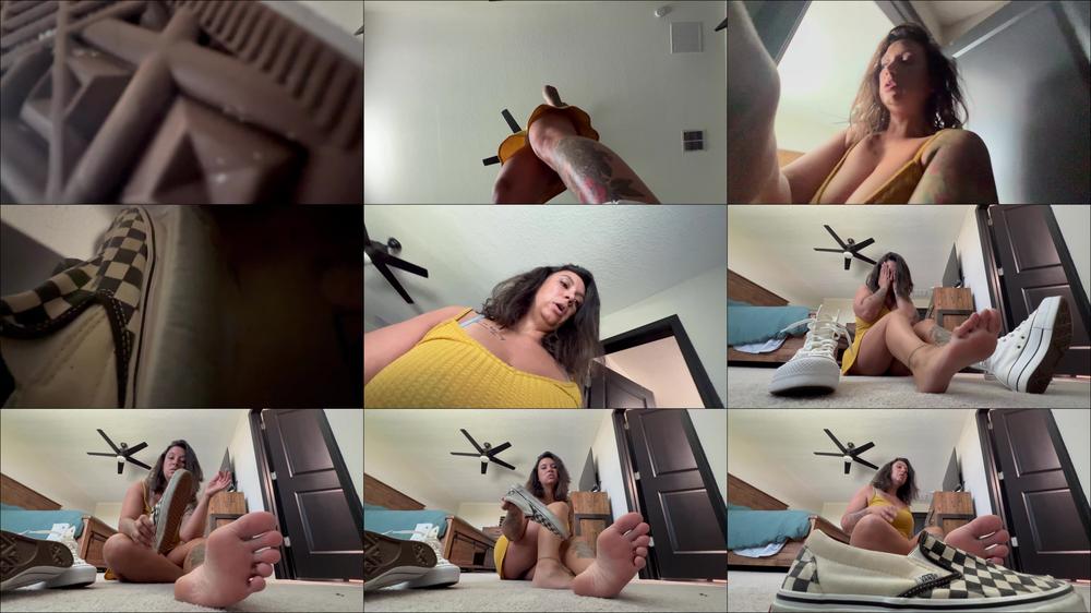 Annoyed Giantess