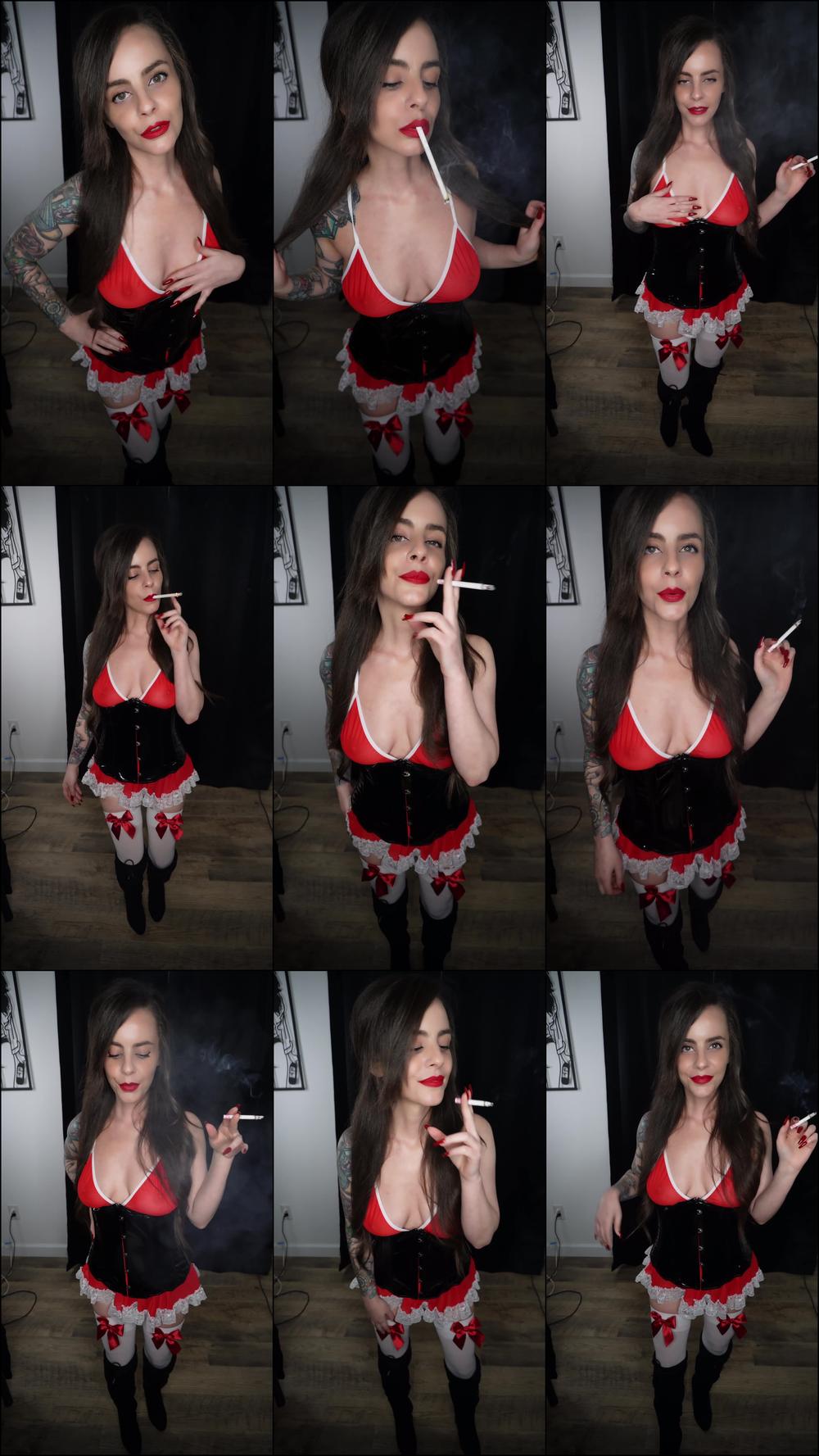 Smoking VS120s in Christmas Outfit