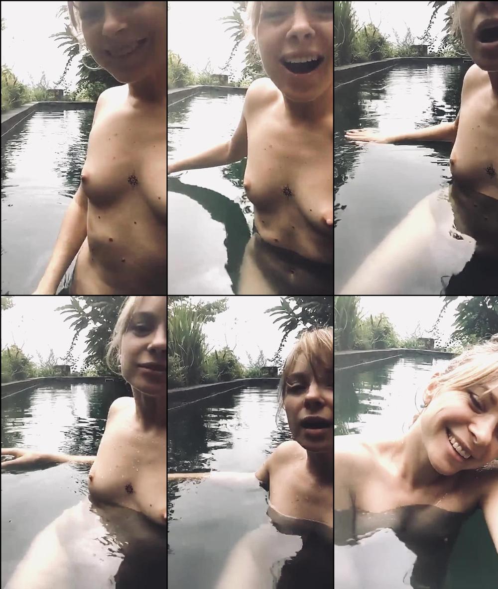 watermelon_jules 02 12 2019 96790368 It's super snowy here outside and I wanna remember how it was last summer... swimming nake