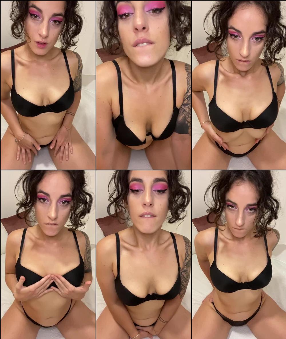 moonfancy 19 01 2022 2333843970 Feelinâ hot, hot, hot...